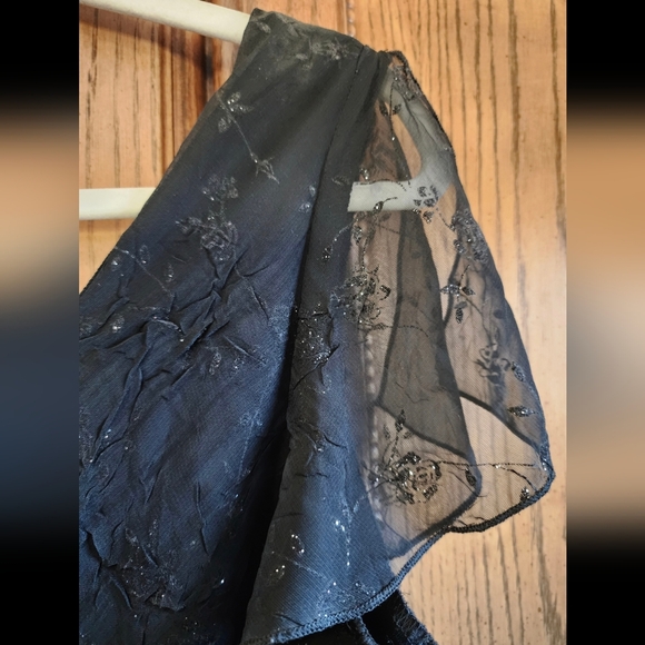 Ruby Rox Asymmetrical Dress - Picture 9 of 13